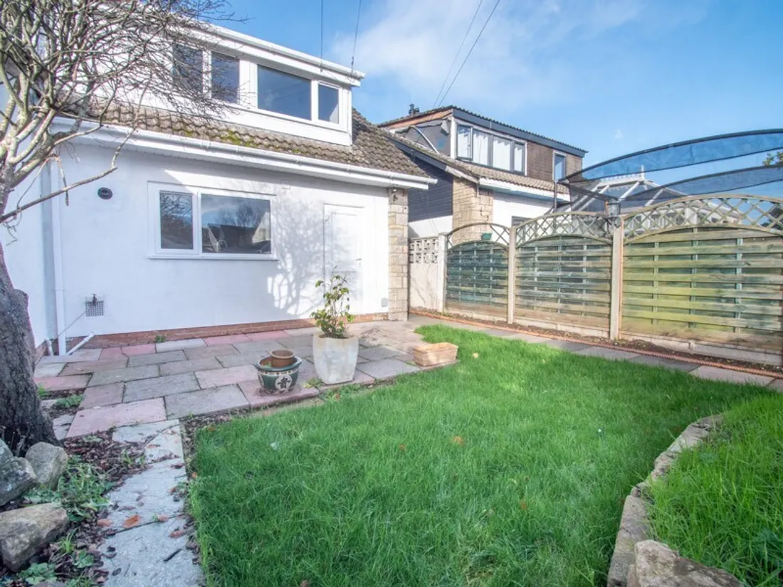 Property photo 11