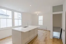 Lynn Road London SW12 photo 2