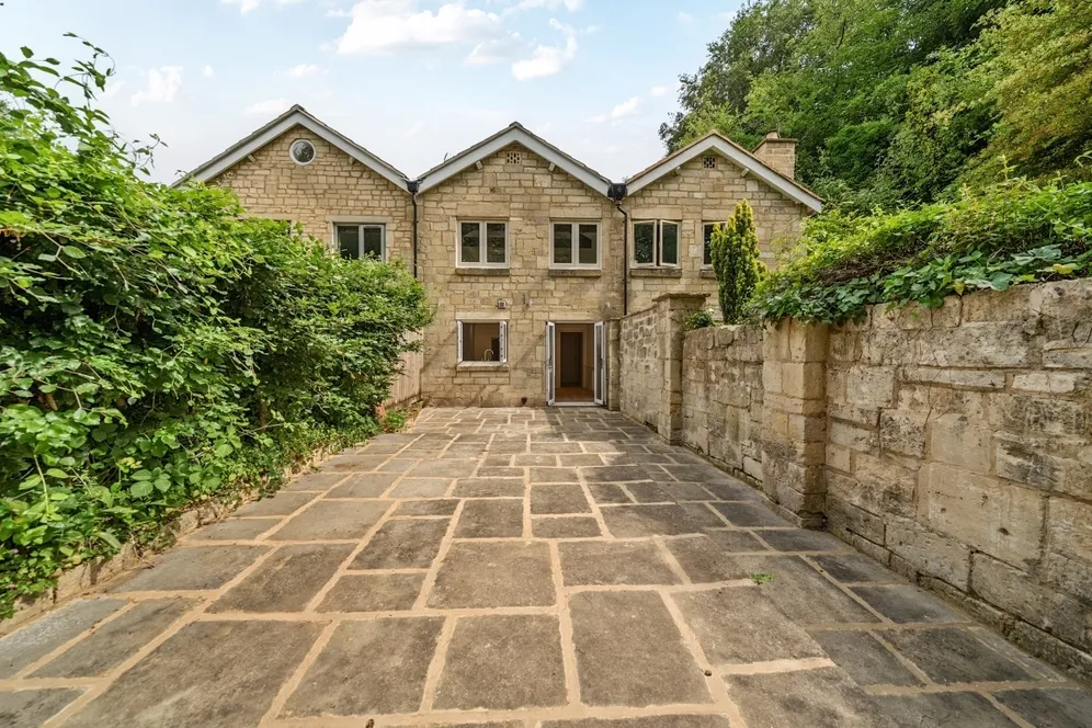 Quarry Close Limpley Stoke BA2 photo 7