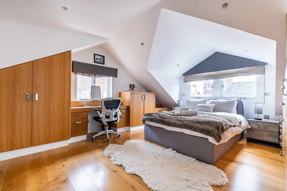 Pembroke Mews Kensington W8 photo 9