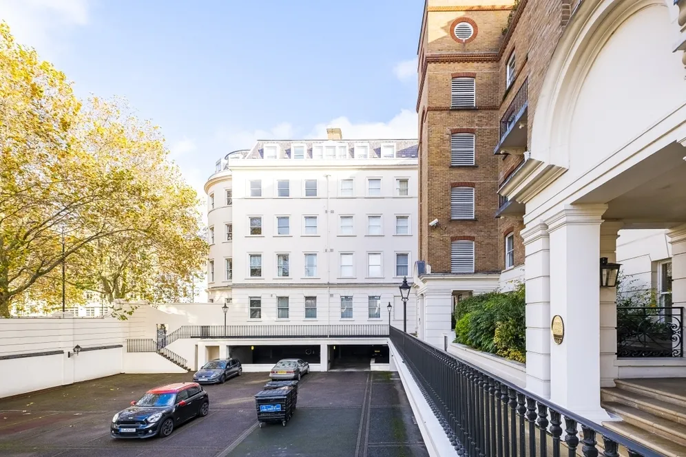 Drummond Gate London SW1V photo 10