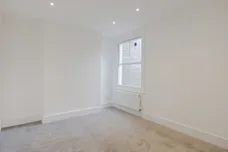 Lynn Road London SW12 photo 10