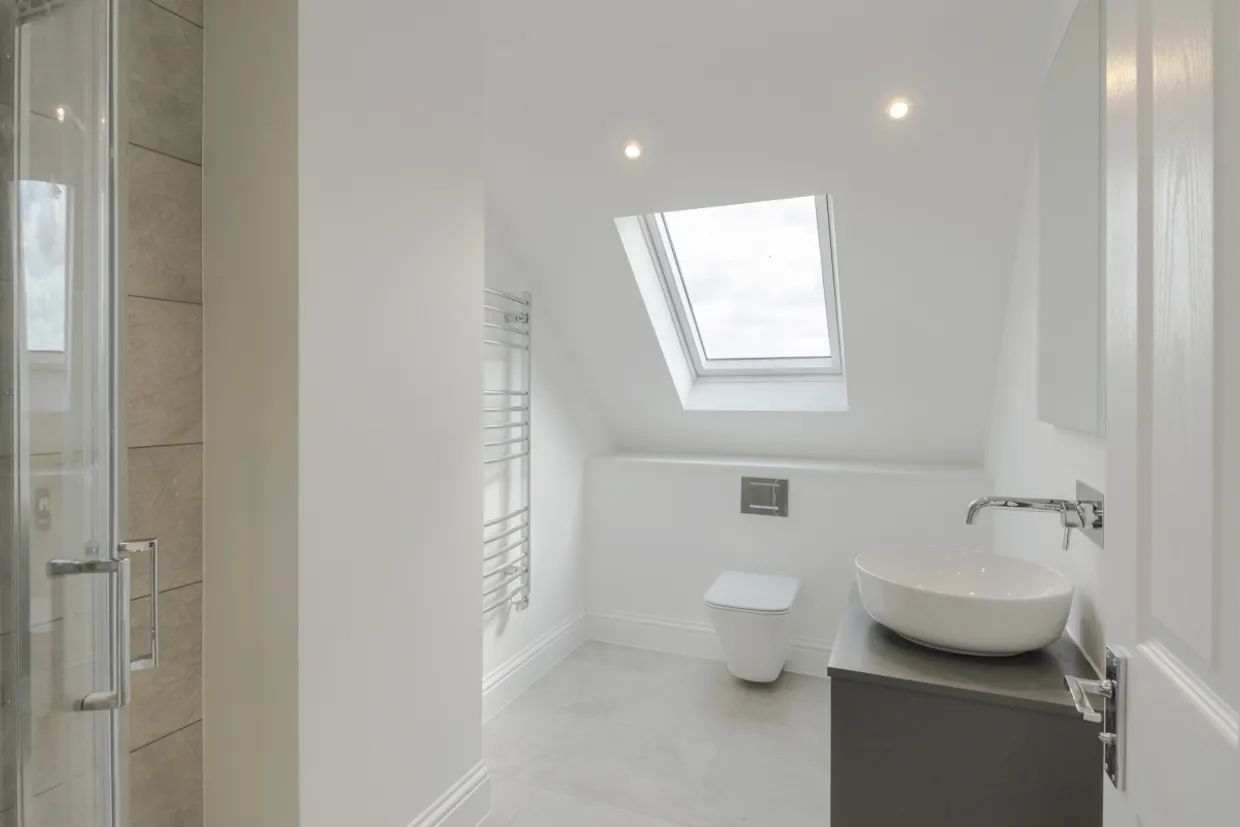 Lynn Road London SW12 photo 11