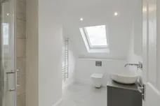 Lynn Road London SW12 photo 11