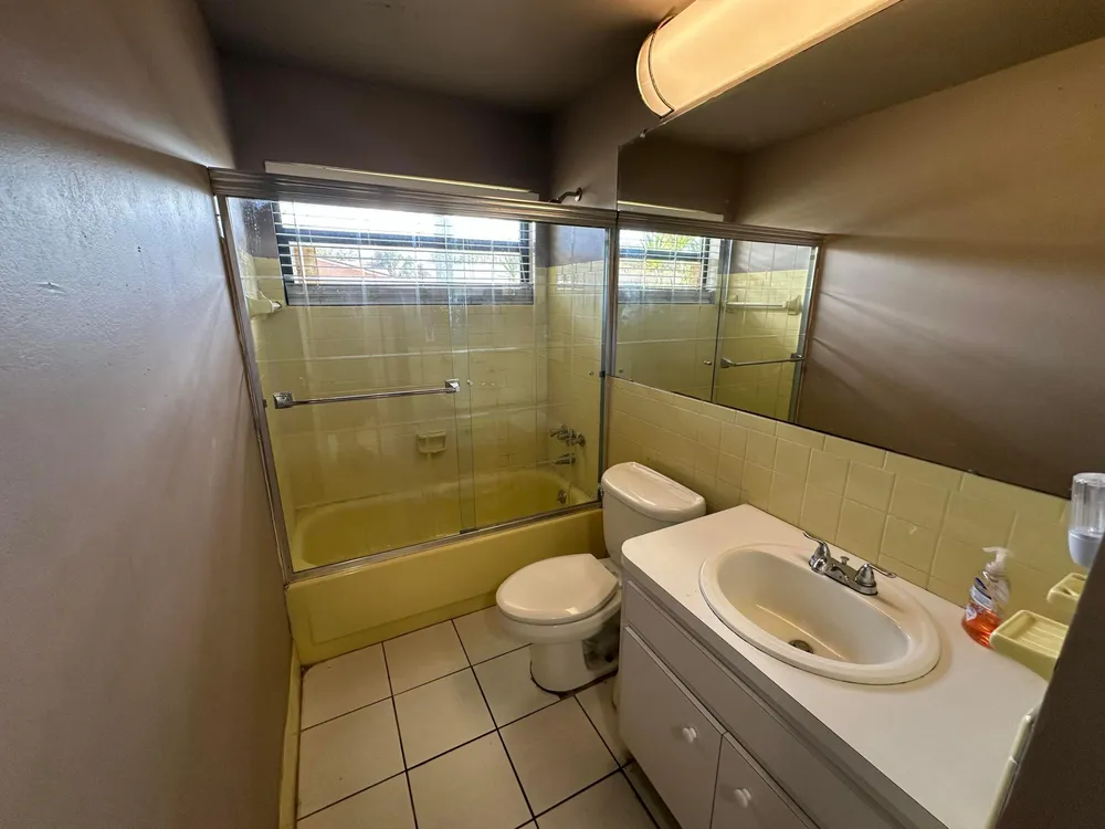 7105 NW 57th Ct, Tamarac, FL 33321