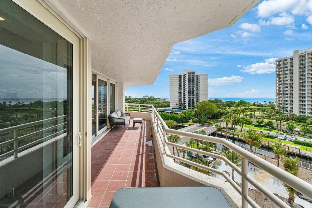 4201 N Ocean Blvd, Boca Raton, FL 33431