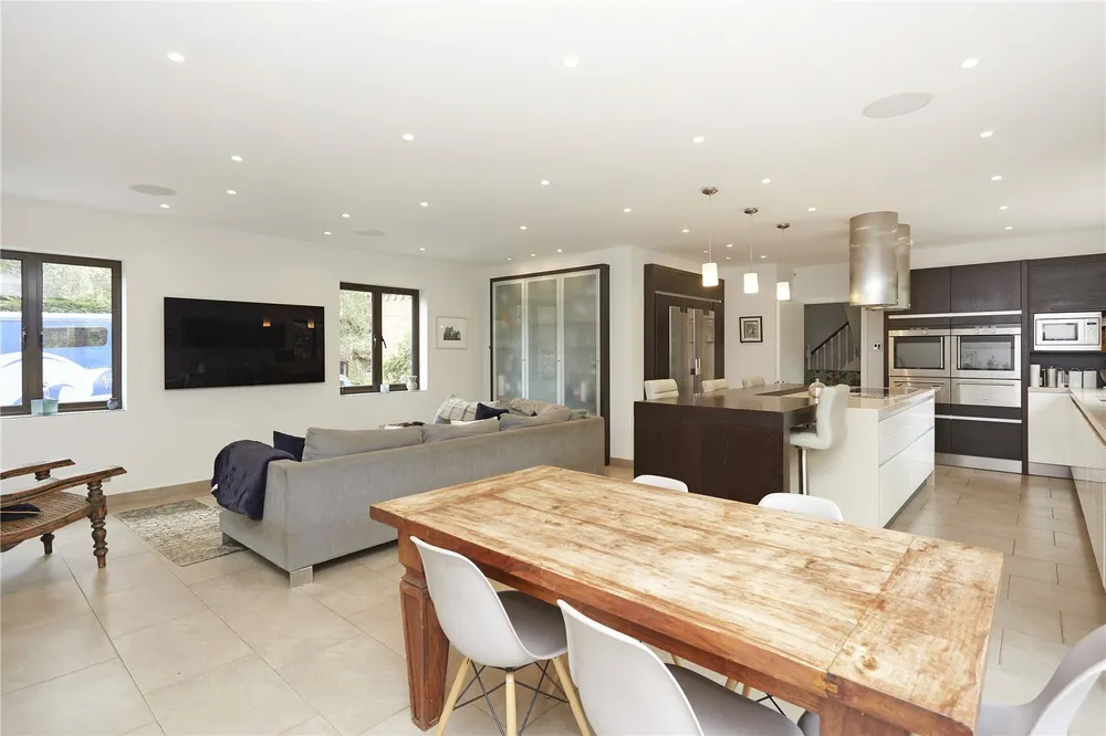 Woodcote End, Epsom, KT18