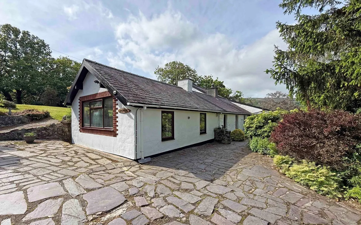 Brynrefail, Caernarfon, Gwynedd, LL55
