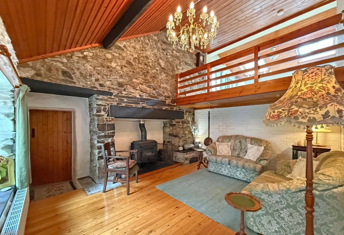Brynrefail, Caernarfon, Gwynedd, LL55