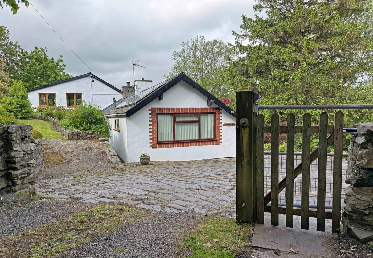 Brynrefail, Caernarfon, Gwynedd, LL55