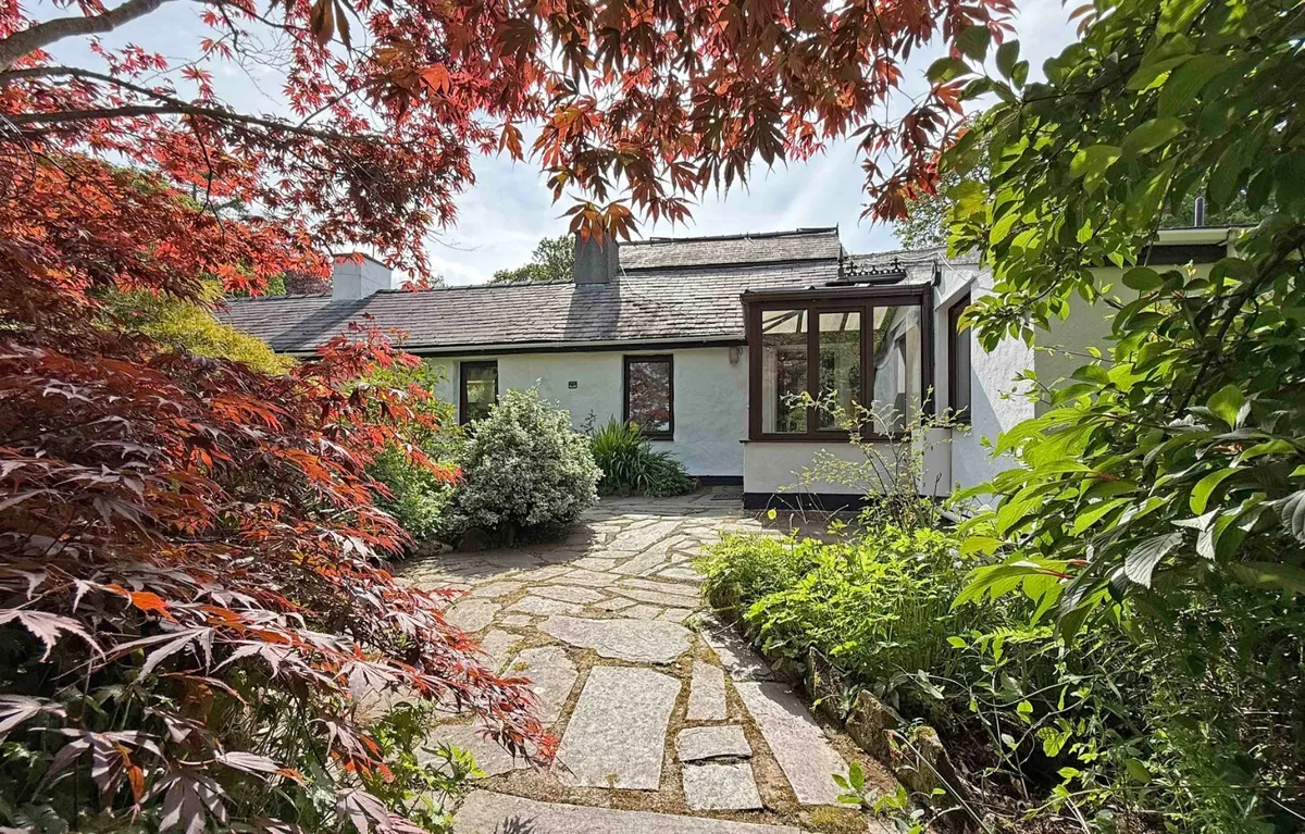 Brynrefail, Caernarfon, Gwynedd, LL55