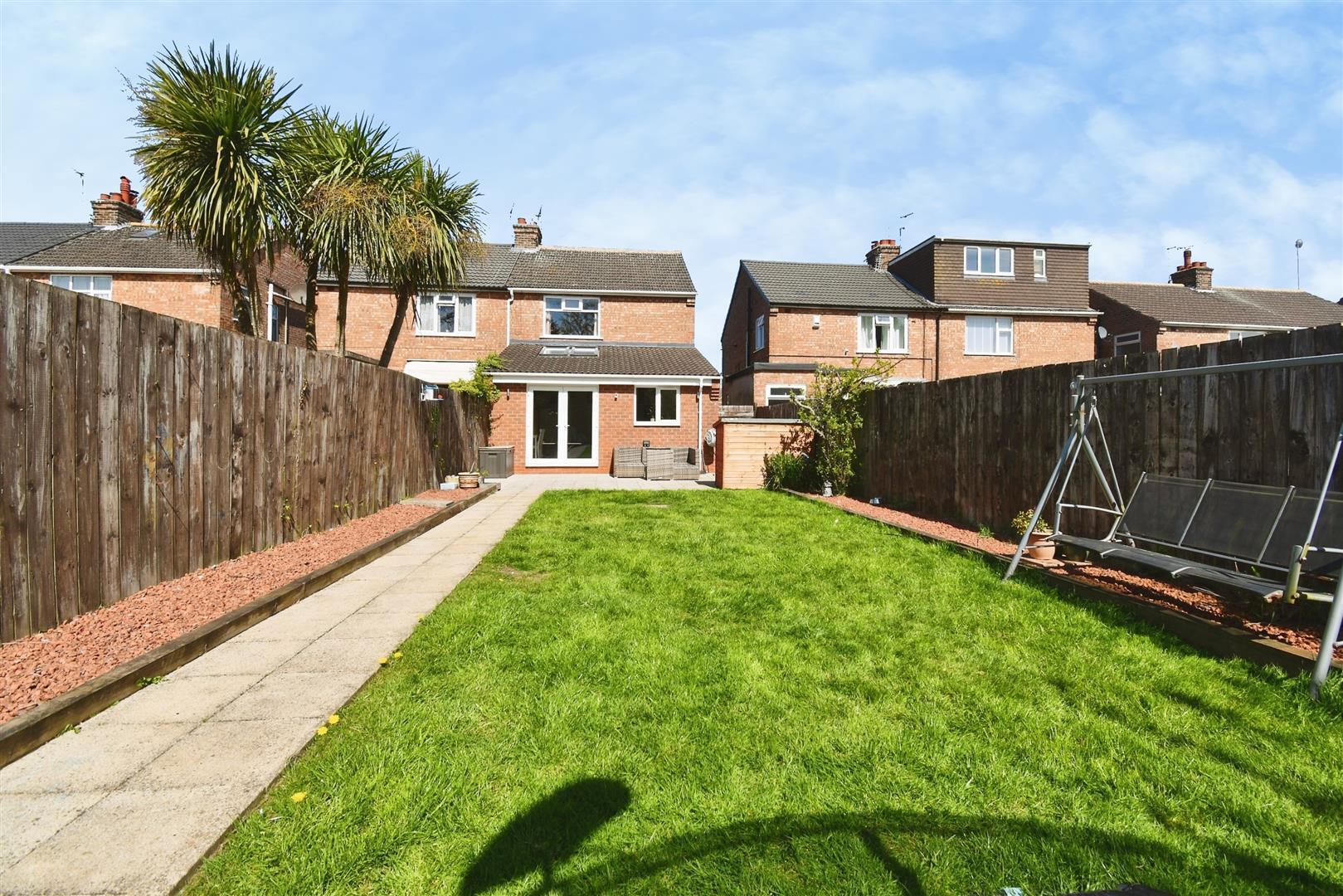 Woodland Drive, Anlaby, Hull Image 3