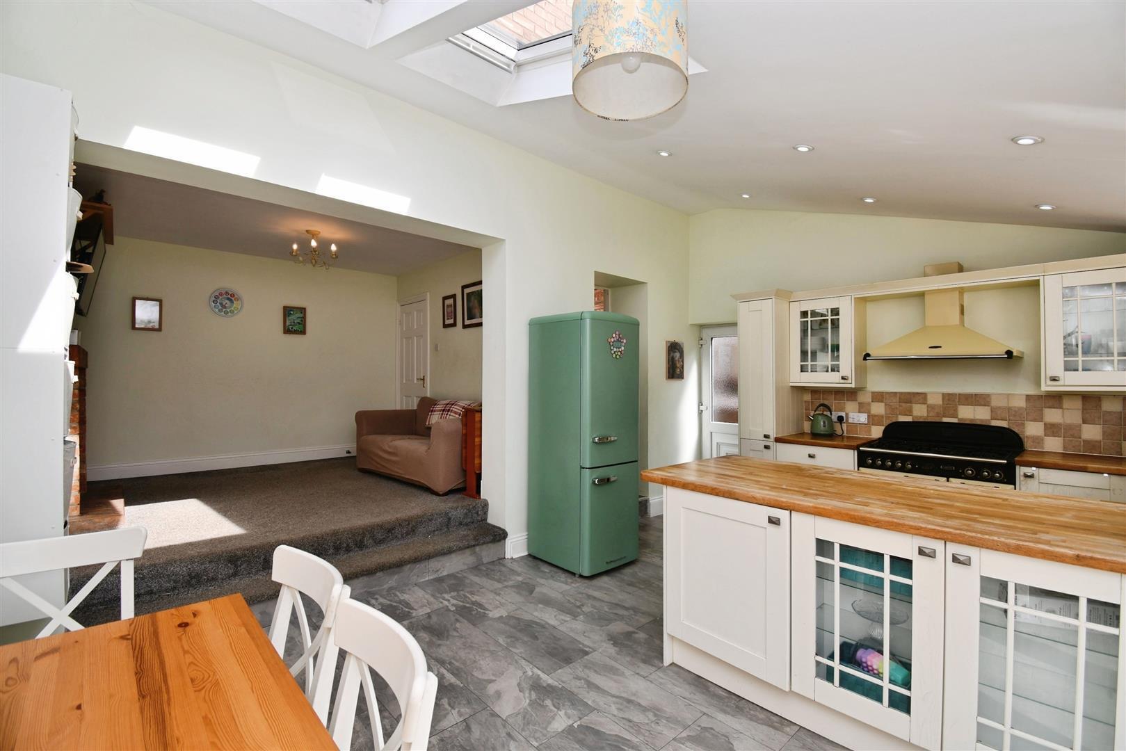 Woodland Drive, Anlaby, Hull Image 8