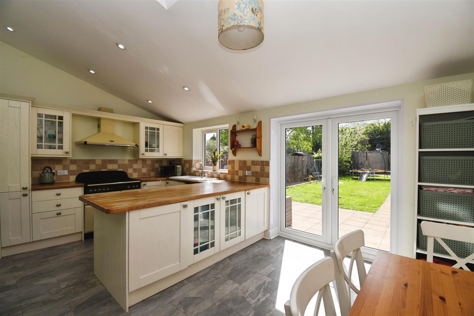Woodland Drive, Anlaby, Hull Image 10