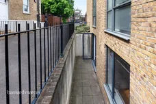 Alton Road, London
