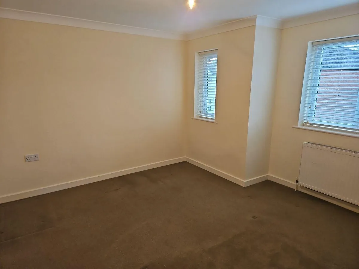Trafalgar Road, Winton