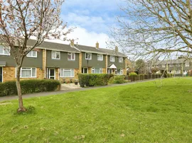 Greendale Close, Fareham thumb 2