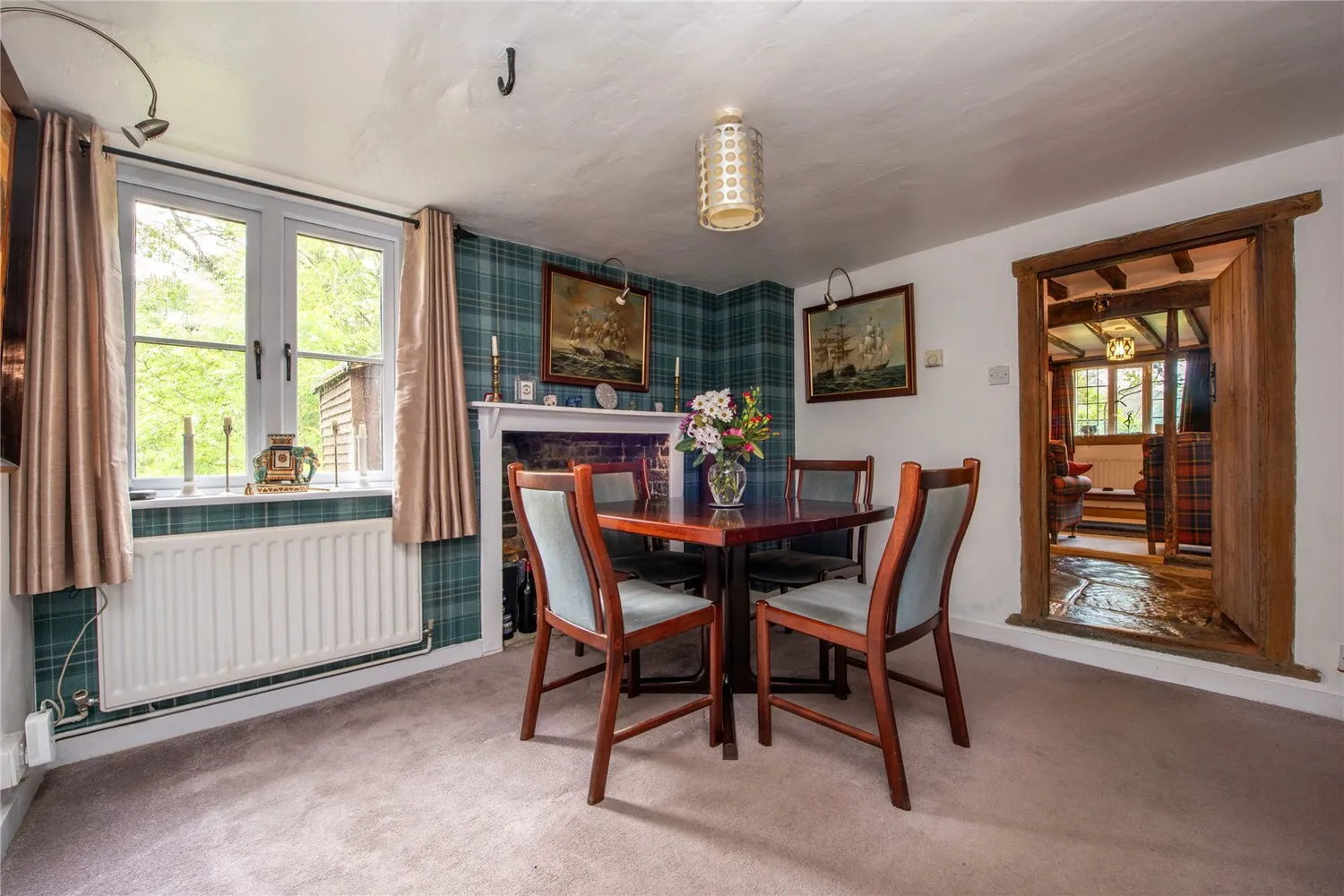 The Green, Ockley, RH5 photo 6