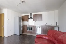 Clayponds Lane, Brentford, TW8 photo 3