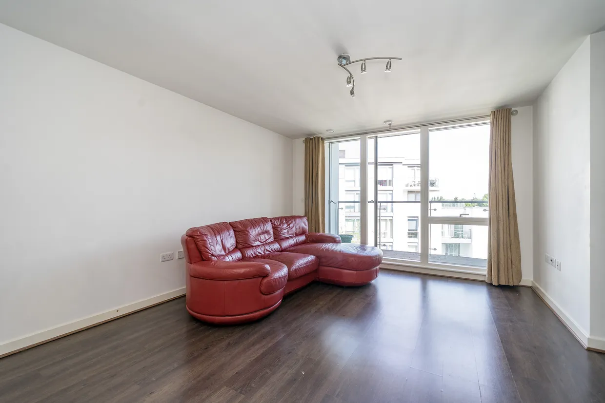 Clayponds Lane, Brentford, TW8 photo 4