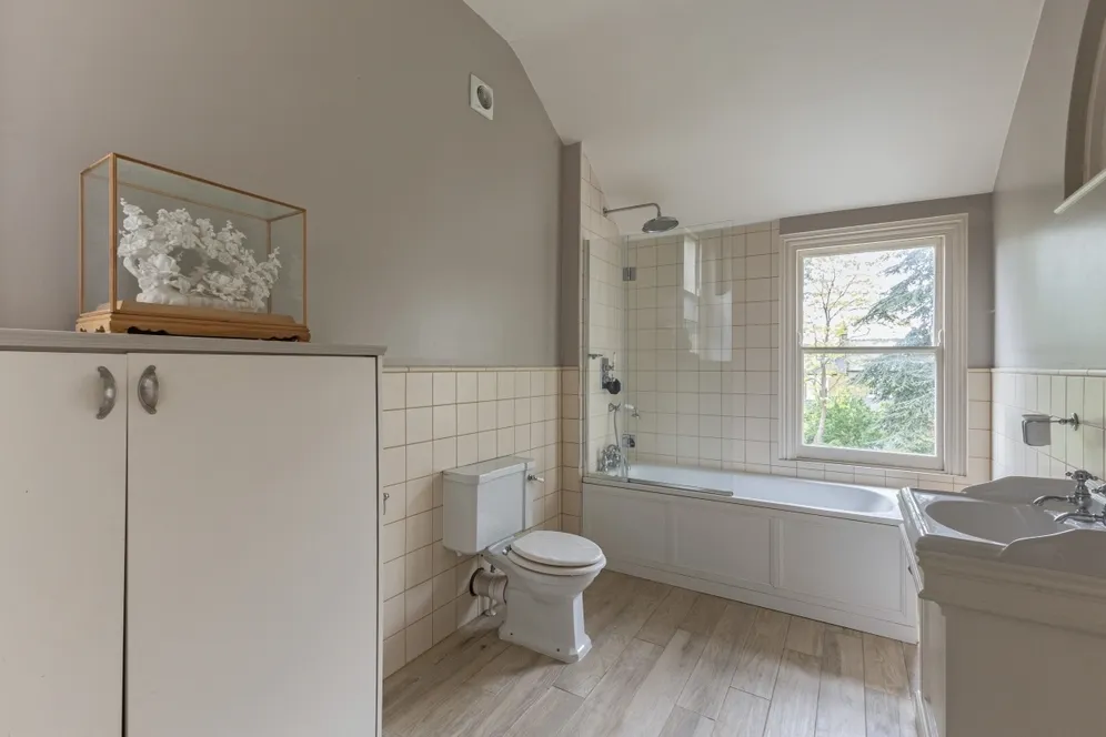 Herne Hill London SE24 photo 25