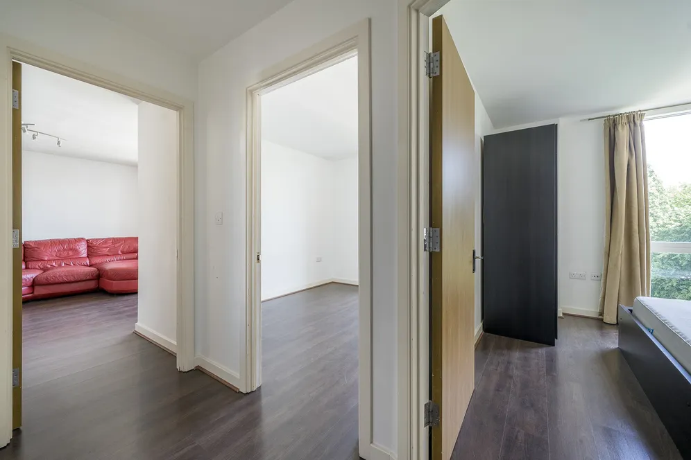 Clayponds Lane, Brentford, TW8 photo 9