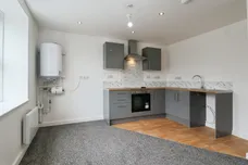 Holton Road, Barry