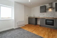 Holton Road, Barry