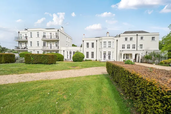 Highfield Hall, St. Albans, AL4