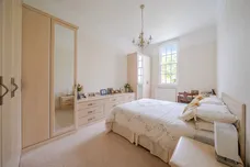 Highfield Hall, St. Albans, AL4 photo 9