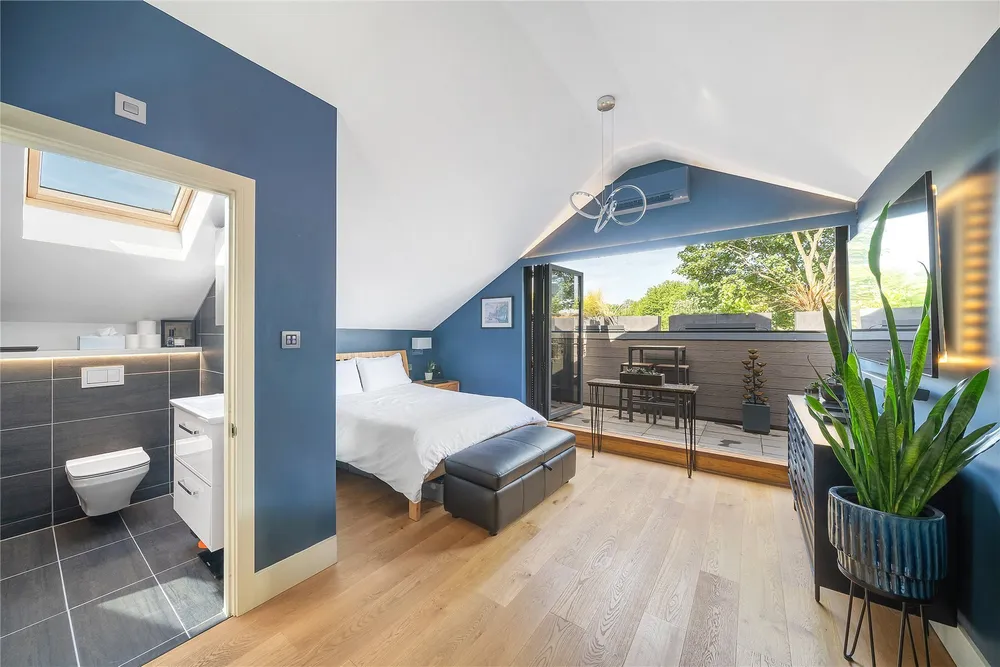 Buxton Mews, London, SW4