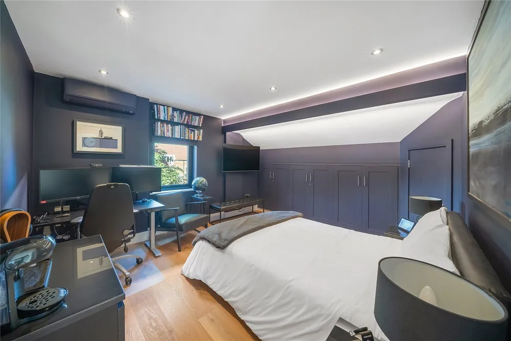 Buxton Mews, London, SW4