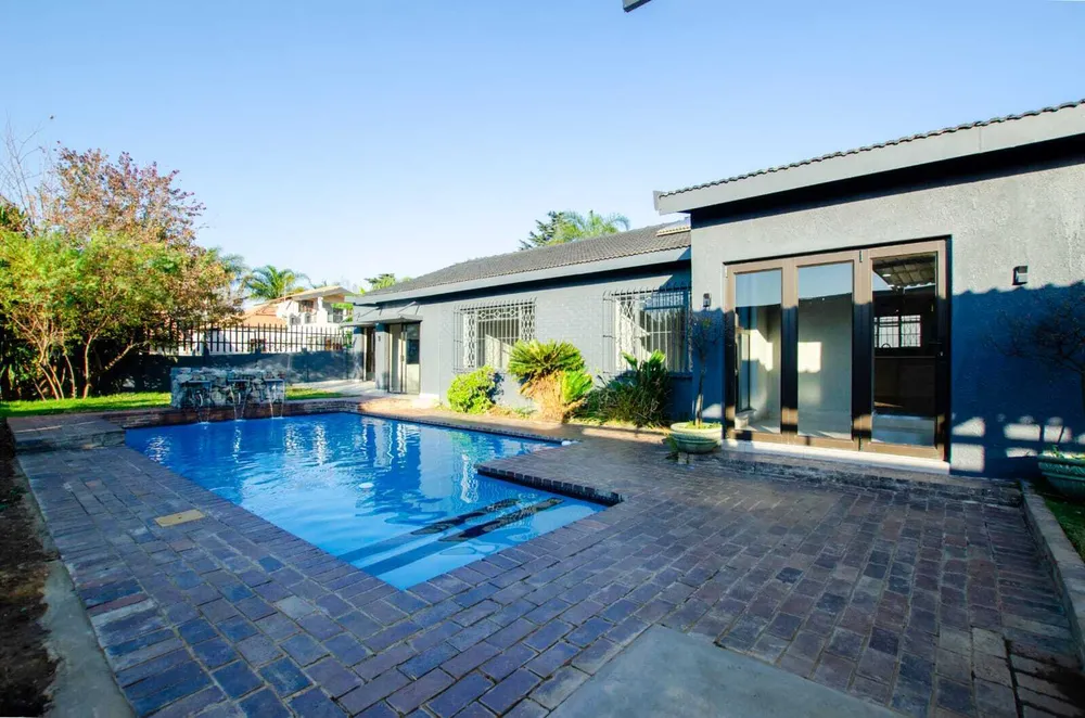 South Africa, Gauteng, Edenvale Central, 2nd Avenue, 137