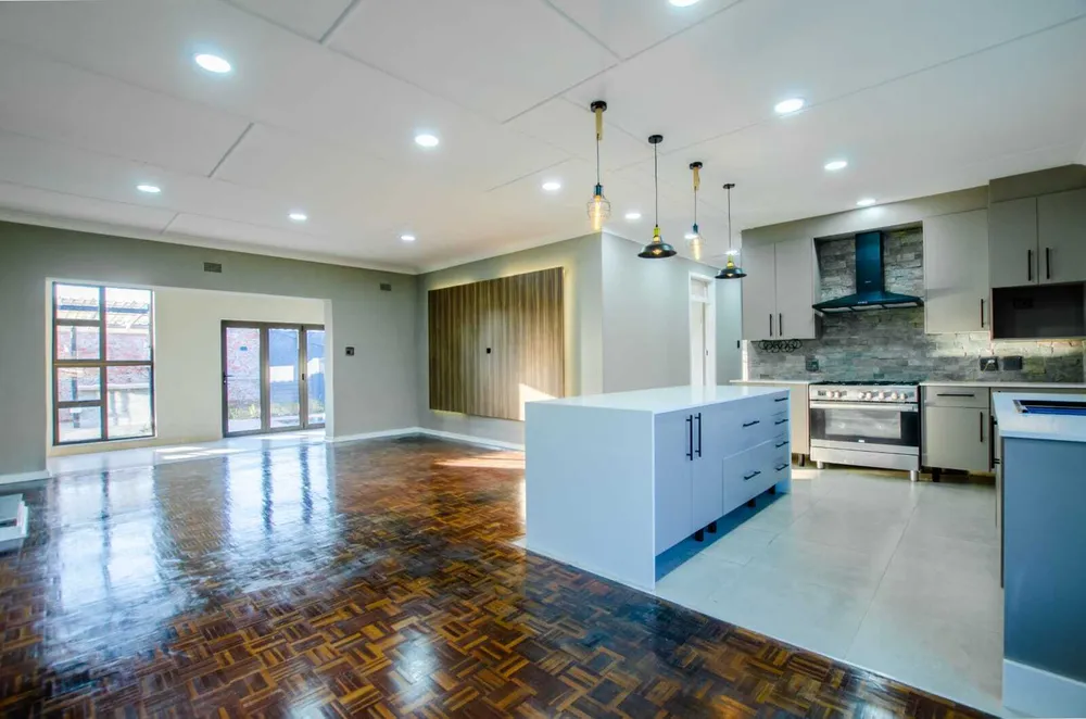 South Africa, Gauteng, Edenvale Central, 2nd Avenue, 137