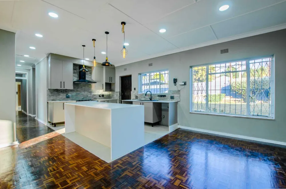 South Africa, Gauteng, Edenvale Central, 2nd Avenue, 137