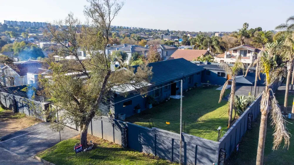 South Africa, Gauteng, Edenvale Central, 2nd Avenue, 137