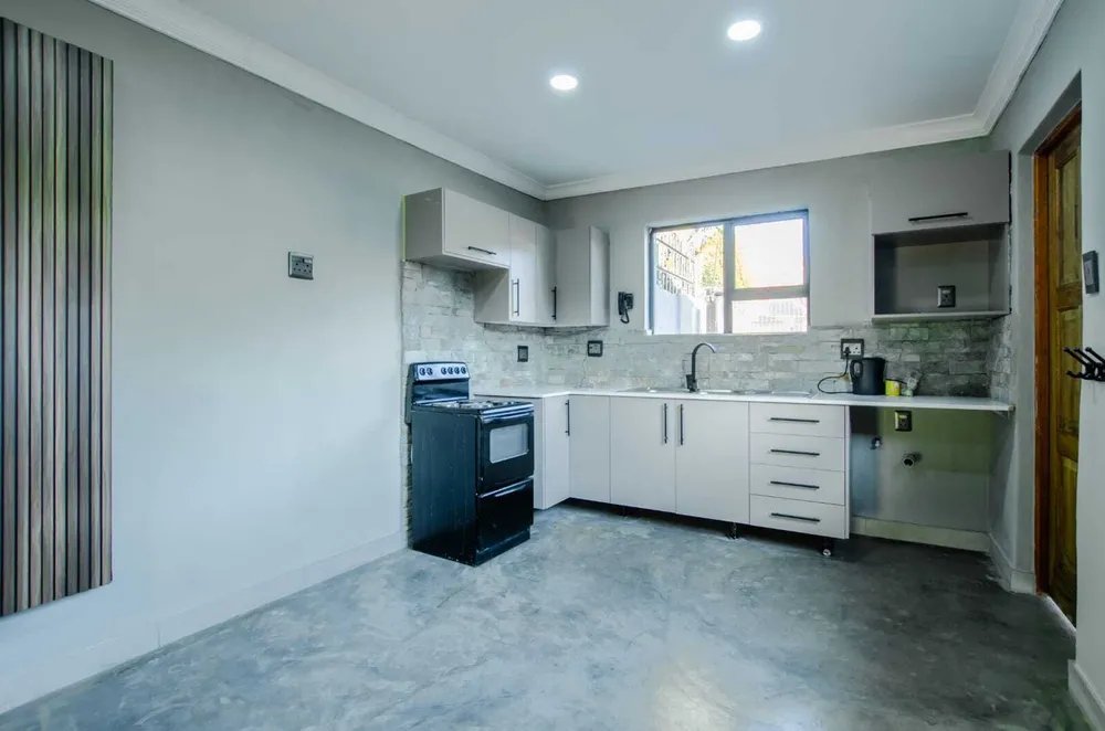 South Africa, Gauteng, Edenvale Central, 2nd Avenue, 137