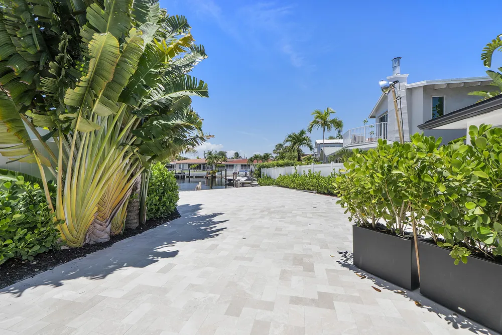 491 SE 19th Ave, Pompano Beach, FL 33060