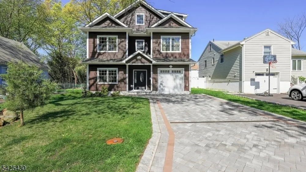 184 Baltimore Ave, Cranford, NJ 07016