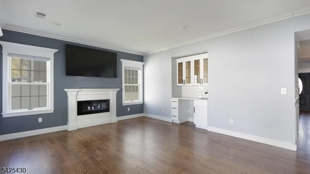 184 Baltimore Ave, Cranford, NJ 07016
