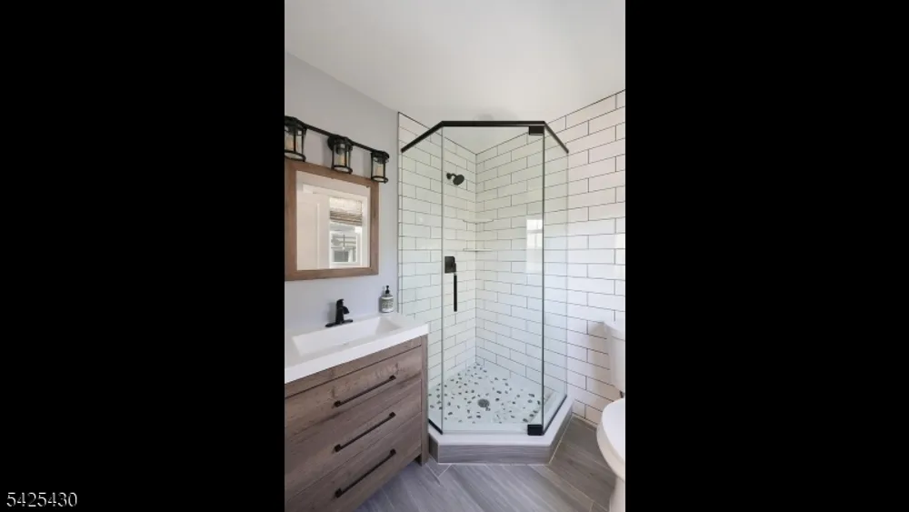 184 Baltimore Ave, Cranford, NJ 07016