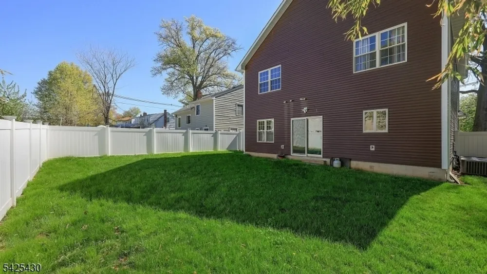 184 Baltimore Ave, Cranford, NJ 07016