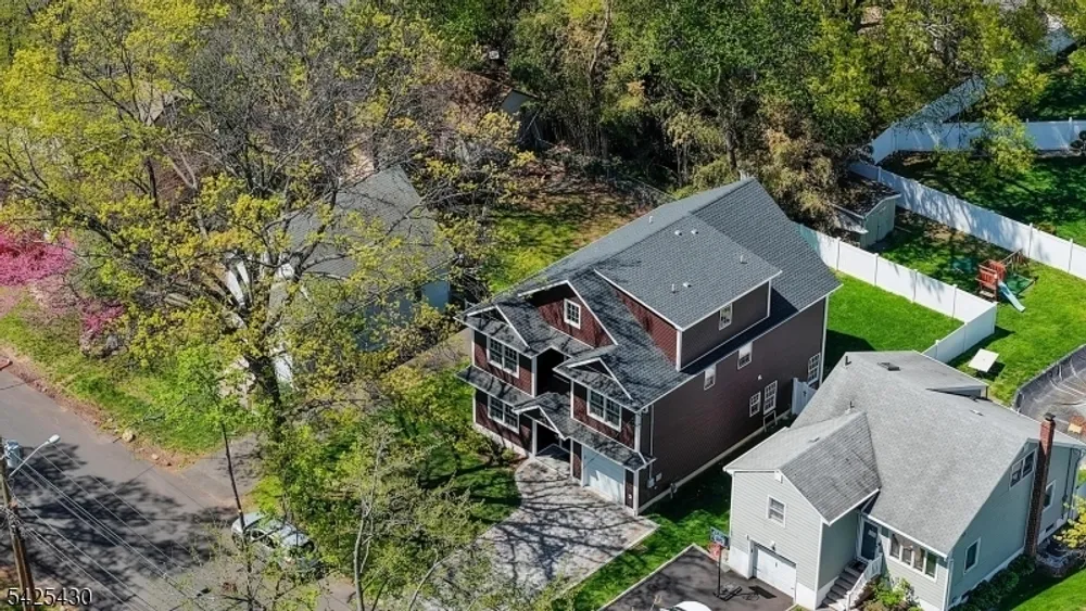 184 Baltimore Ave, Cranford, NJ 07016