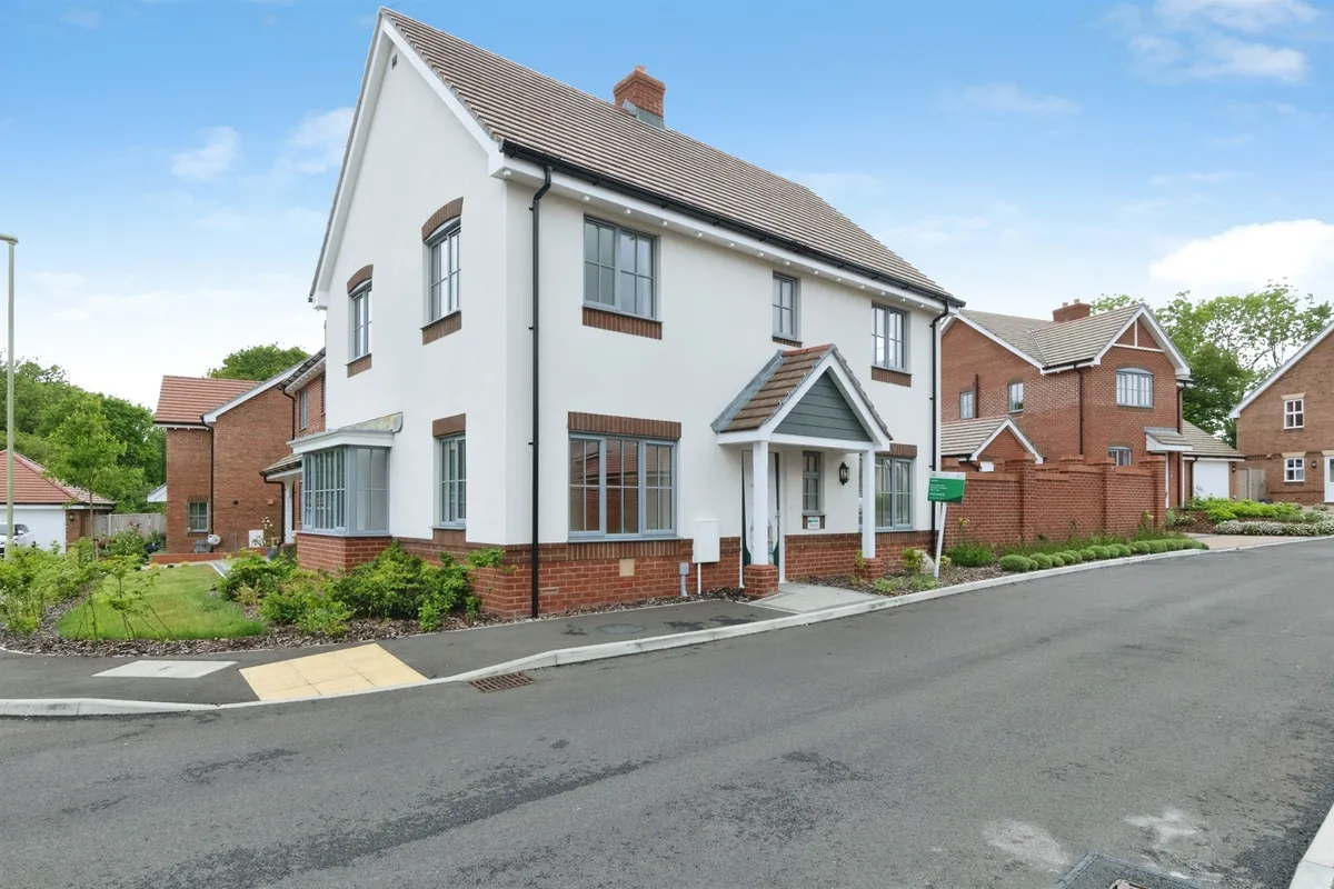 Whitsbury Road, Fordingbridge