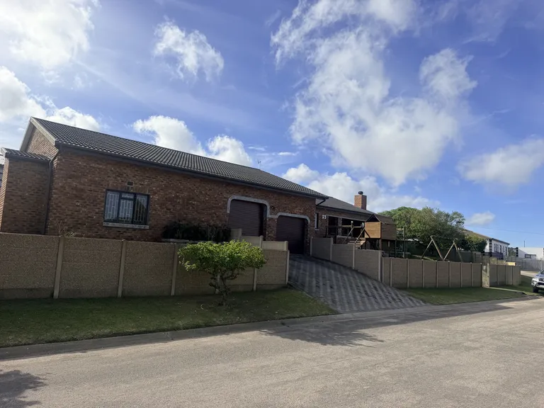 South Africa, Western Cape, Dana Bay, A. Africana Street, 25