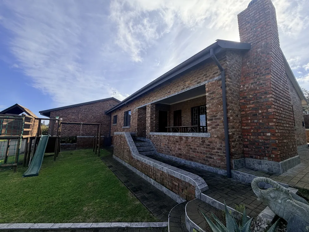 South Africa, Western Cape, Dana Bay, A. Africana Street, 25