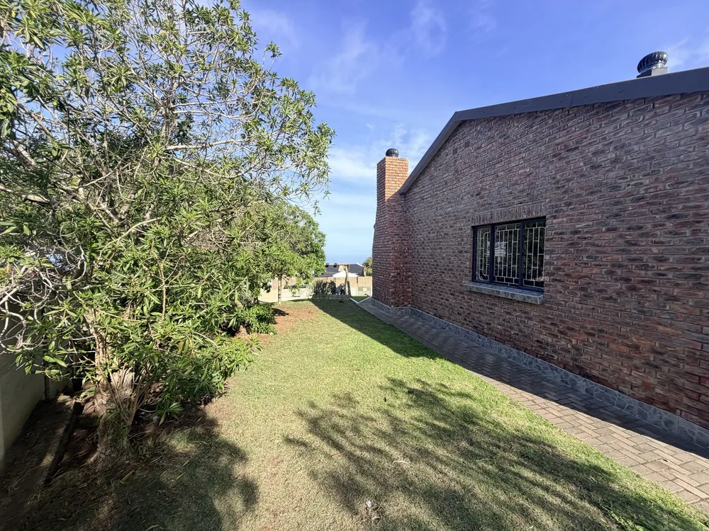 South Africa, Western Cape, Dana Bay, A. Africana Street, 25