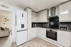 Salisbury Mews, Tingley, WAKEFIELD