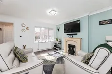 Salisbury Mews, Tingley, WAKEFIELD