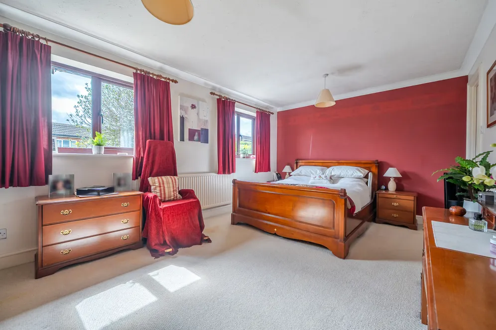 Mountain Ash, Marlow, SL7 photo 4